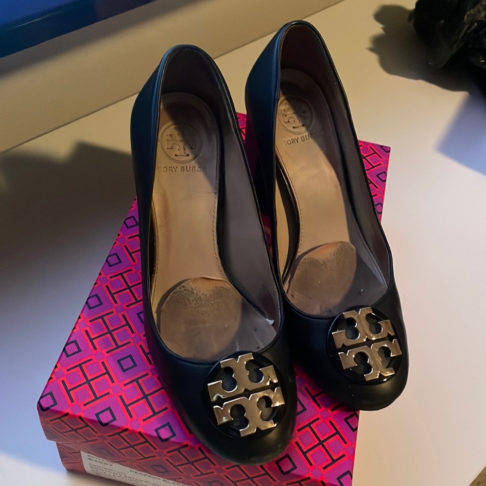 Tory Burch size 5